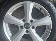 Grajewo ogłoszenia: Sprzedam komplet felg aluminiowych z oponami letnimi do Insigni.... - zdjęcie