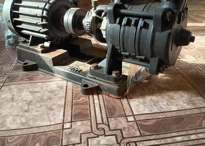 Grajewo ogłoszenia: Sprzedam pompę do hydroforu z silnikiem. 3 fazowa, 220/380V. Nowa,...