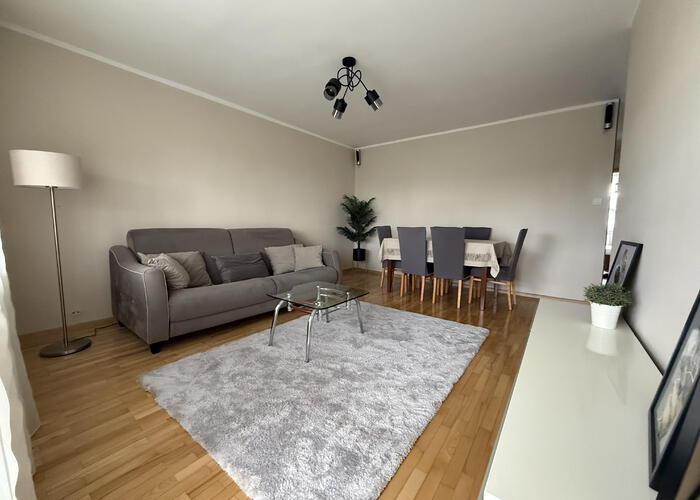 Grajewo ogłoszenia: Mieszkanie ma powierzchnię 60 m2 i znajduje się na drugim...