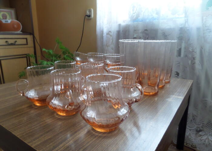 Grajewo ogłoszenia: Sprzedam komplet szklanych naczyń w delikatnym kolorze różu.
w...