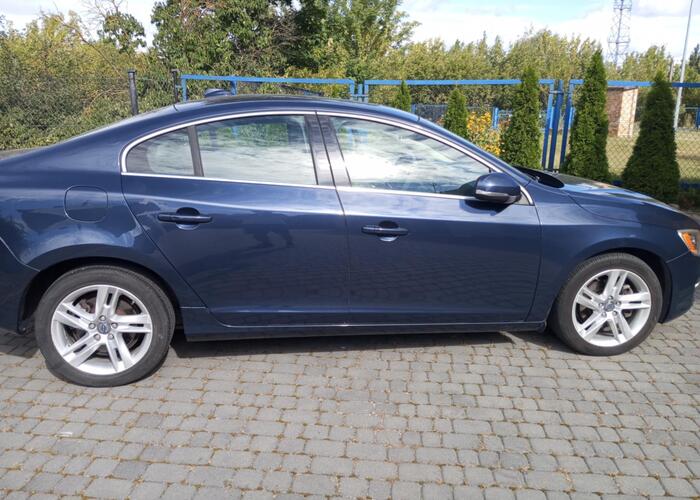Grajewo ogłoszenia: Dzień dobry.
Sprzedam Volvo S60 z silnikiem benzynowym 2.0 T5 o...