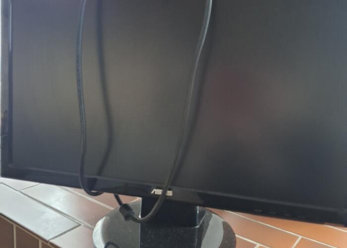 Grajewo ogłoszenia: Mam do sprzedania monitor  21 cal Asus   cena 150 zl do negocjacji