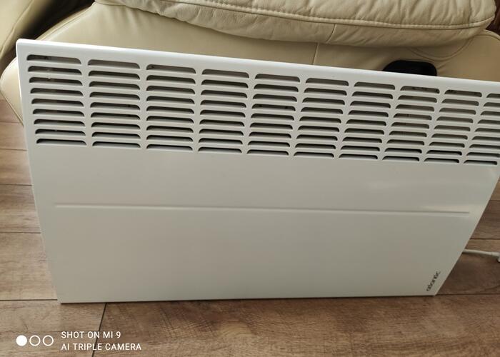 Grajewo ogłoszenia: Sprzedam 
1.grzejniki elektryczne ścienne z termostatem
-...