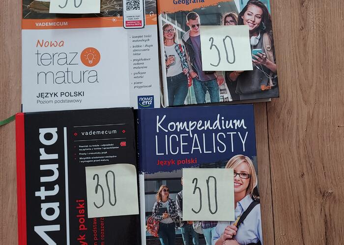 Grajewo ogłoszenia: Sprzedam książki.