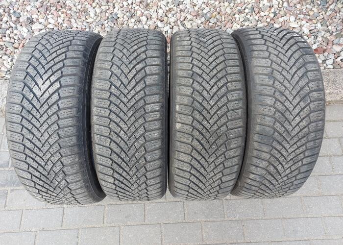 Grajewo ogłoszenia: Sprzedam opony zimowe YOKOHAMA BluEarth Winter V906 SUV w rozmiarze...
